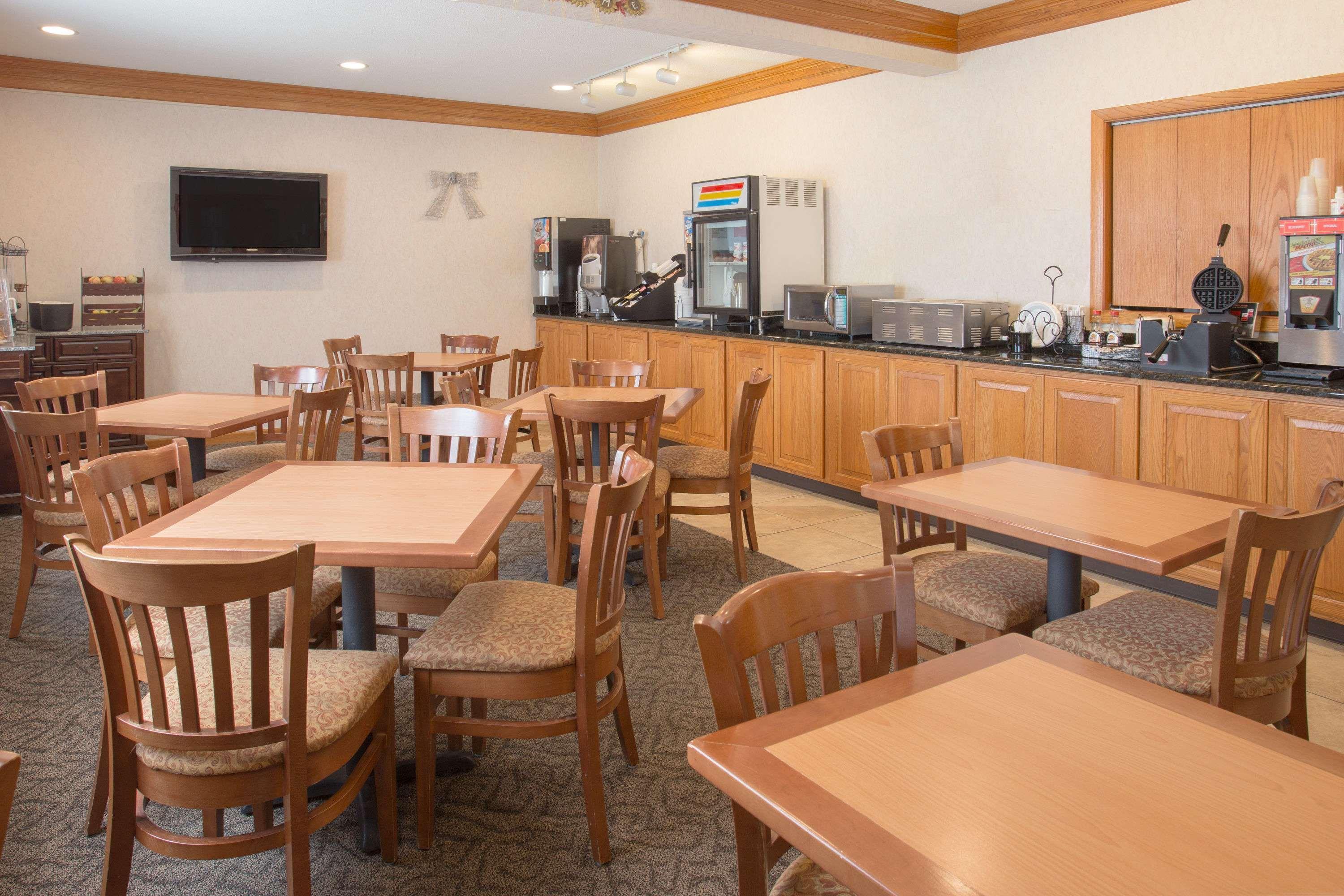 Best Western University Inn Urbana Buitenkant foto
