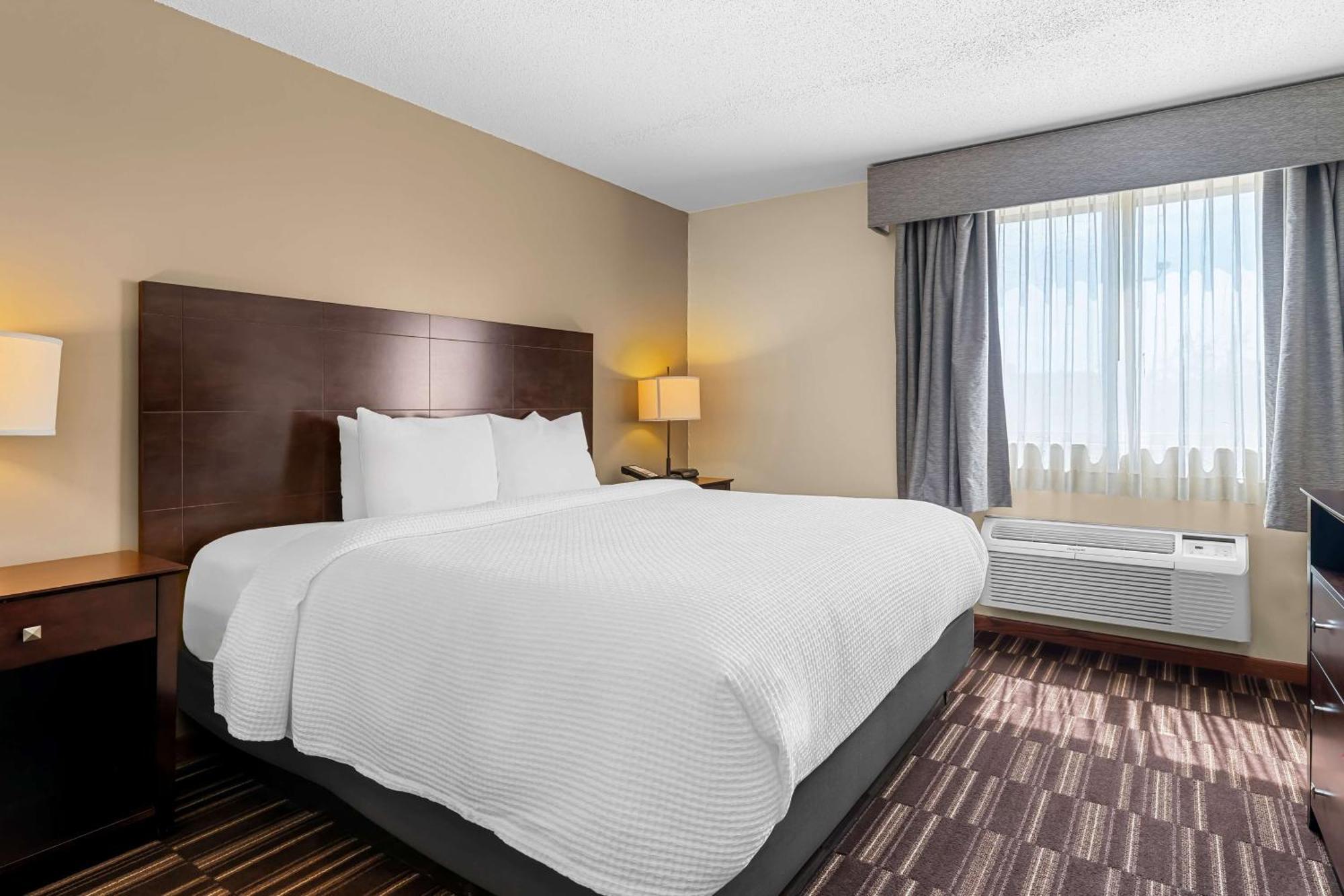 Best Western University Inn Urbana Buitenkant foto